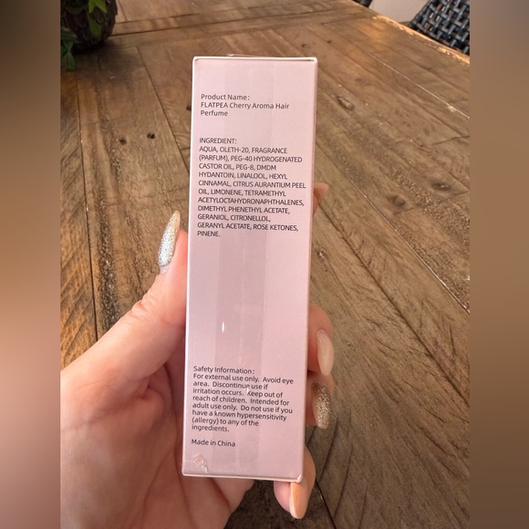 BNWT Flatpea Cherry Hair & Body Spray - Picture 3 of 3